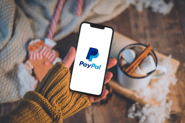 Paypal przejmuje Curv, firmę związaną z kryptowalutami